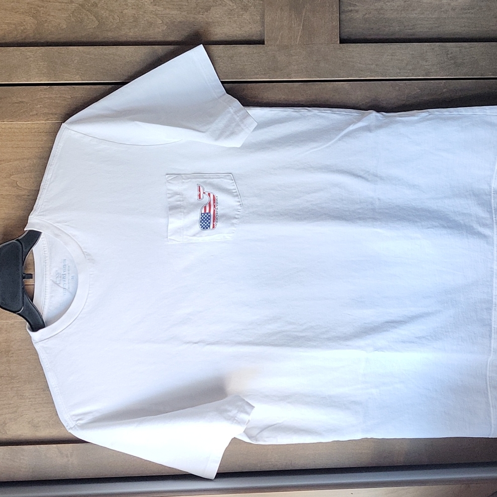 Men's Vinyard Vines Tshirt